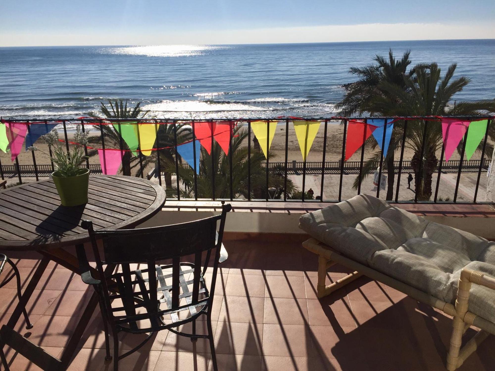 Apartaments Mare Nostrum Ситжес Екстериор снимка